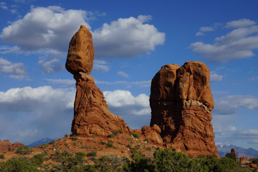 Balanced Rock, une des attractions du parc. Il culmine à 39 mètres de haut !