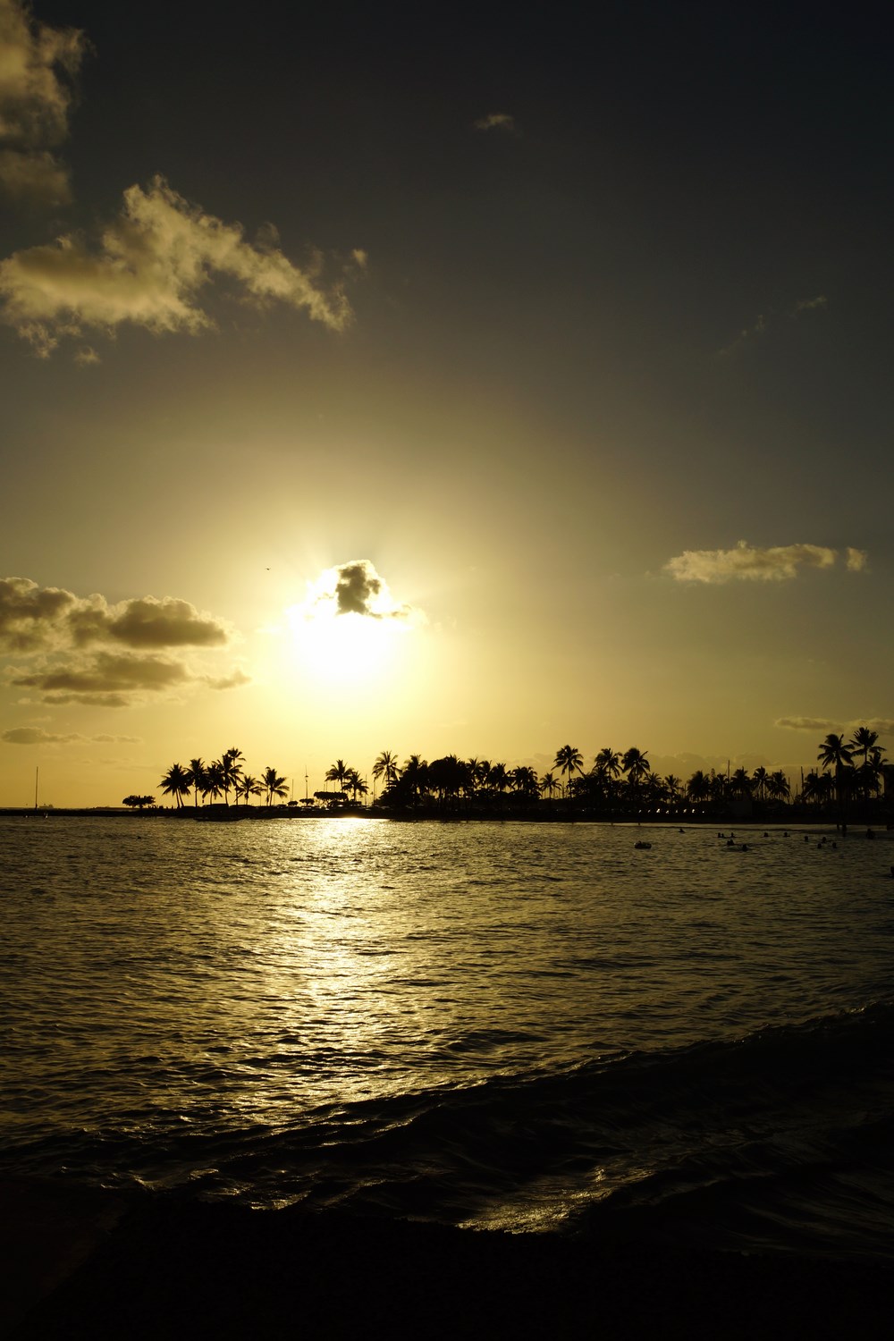 Un coucher de soleil les pieds dans l'eau...